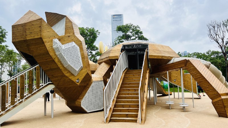 深圳人才公园二期，南山后海、临深圳湾的环境过于舒适，罗湖老破小流下贫穷的泪水